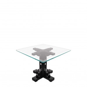 Обеденный стол квадратный на 6 персон 