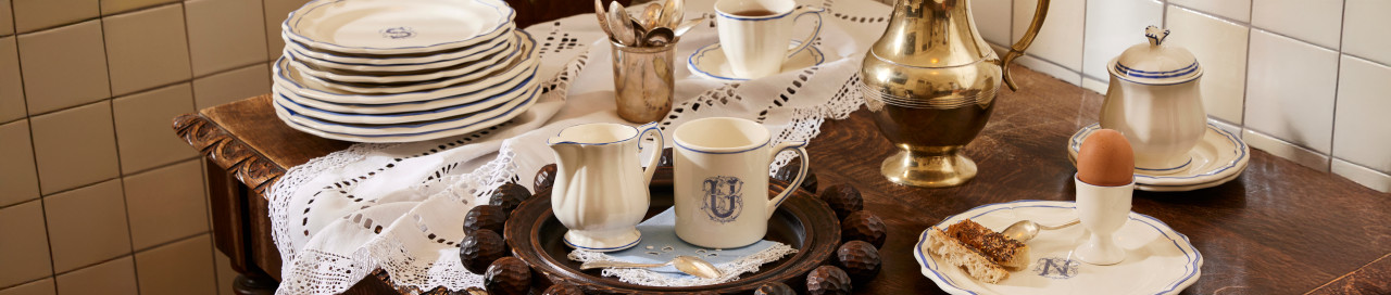 Чашка с блюдцем 