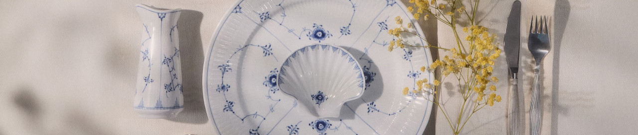 Blue Fluted Plain