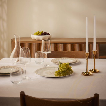 Тарелка презентационная 31см коллекции Arcadia Gold бренда Baccarat