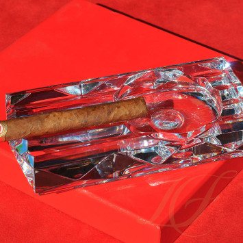 Пепельница 20,6см коллекции Louxor бренда Baccarat