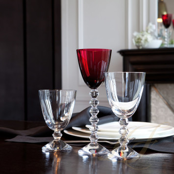 Коллекция Vega бренда Baccarat