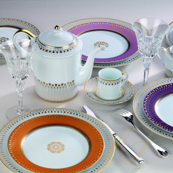 Столовый сервиз на 12 персон, 60 предметов коллекции Soleil Levant бренда Bernardaud