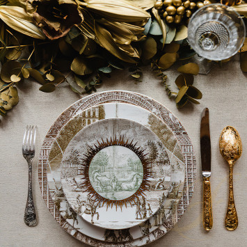 Столовый сервиз на 6 персон коллекции Versailles Enchante бренда Bernardaud