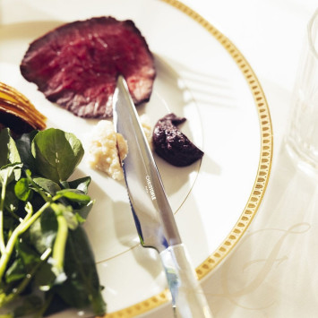 Нож для стейков 24,5см коллекции Infini 