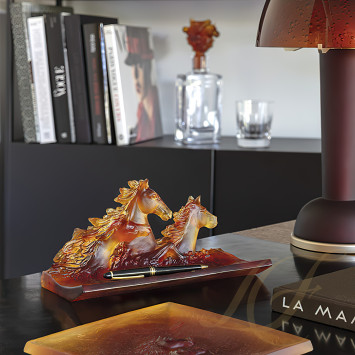 Подставка для карандашей 