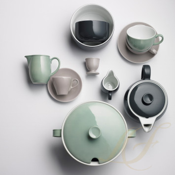 Коллекция Solid Color Schwarz бренда Dibbern