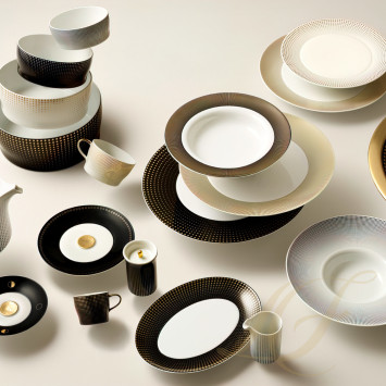 Чайный сервиз на 6 персон коллекции Auréole Clair de Lune бренда Fürstenberg