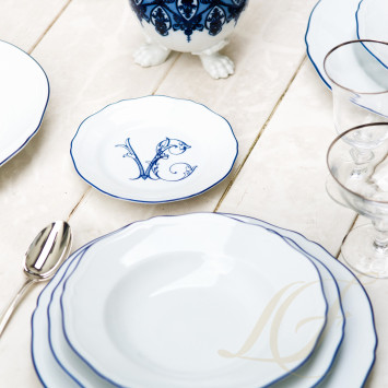 Тарелка десертная 17см коллекции Corona Monogram Blue Cobalto бренда Richard Ginori