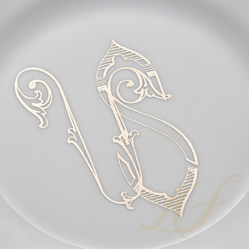 Тарелка десертная 17см коллекции Corona Monogram Platino бренда Richard Ginori