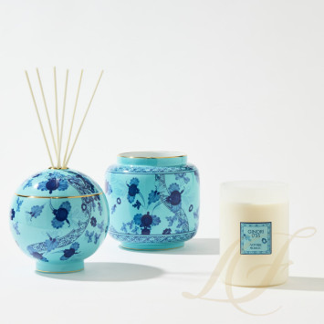 Ароматическая свеча 17см коллекции Oriente Italiano Iris бренда Richard Ginori