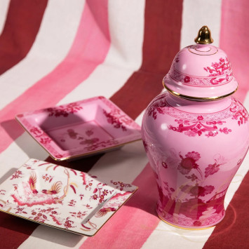 Чаша квадратная 18см коллекции Oro Di Doccia Magenta бренда Richard Ginori