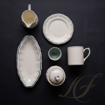 Тарелка главная 26см коллекции Filet Céladon бренда Gien