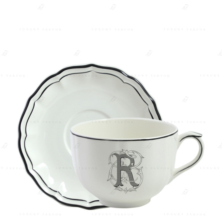 Чашка с блюдцем 