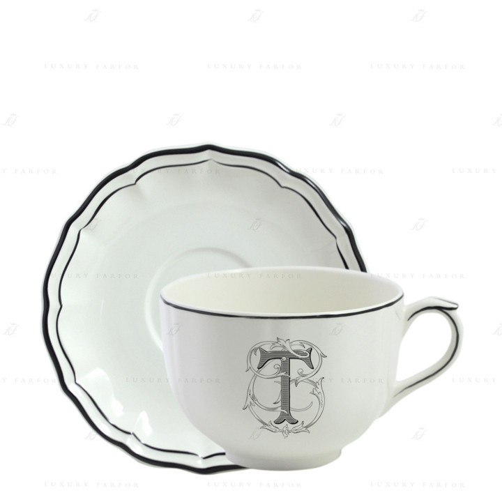 Чашка с блюдцем 