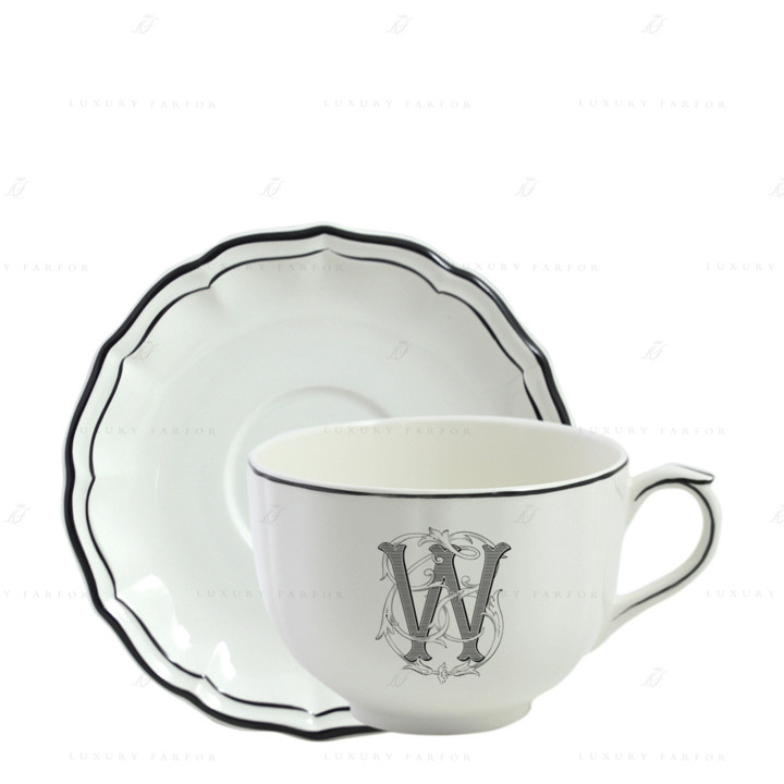 Чашка с блюдцем 