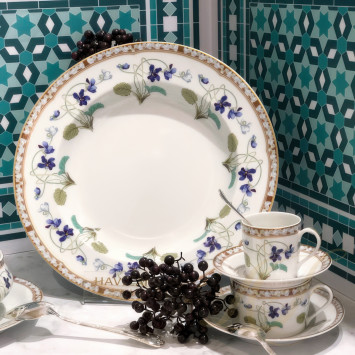 Тарелка суповая 22,5см коллекции Imperatrice Eugenie бренда Haviland