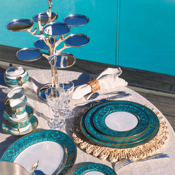 Блюдо овальное 40см коллекции Matignon Bleu Piscine Or бренда Haviland
