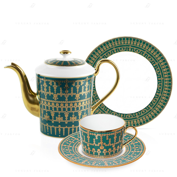 Коллекция Tiara Bleu Paon Or бренда Haviland