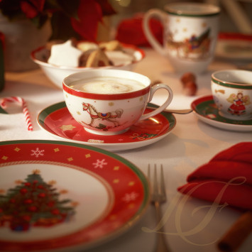 Чашка с блюдцем 0,26л коллекции Happy Wintertime бренда Hutschenreuther