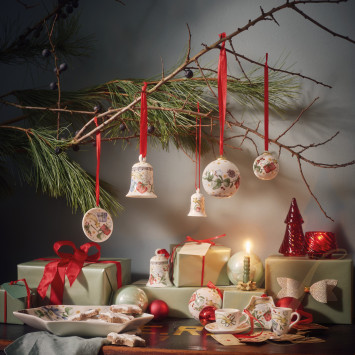 Фарфоровый колокольчик 7см коллекции Weihnachtslieder (Лимитированная серия) бренда Hutschenreuther