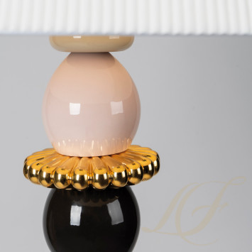 Лампа настольная 