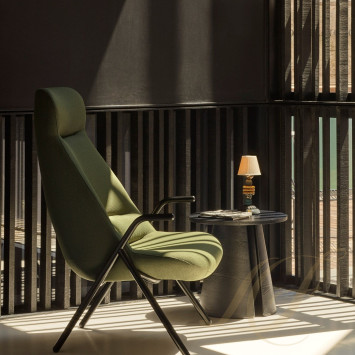 Лампа настольная 