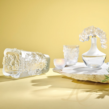 Настольный подсвечник 6,1см коллекции Pivoine бренда Lalique