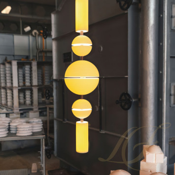 Подвесная лампа 90 х 17см коллекции Cascade бренда Lladro