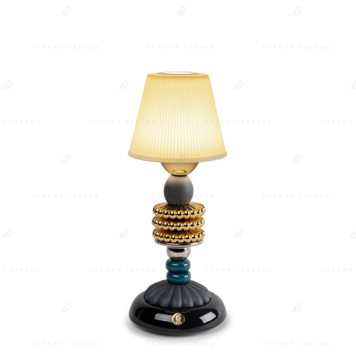 Лампа настольная 
