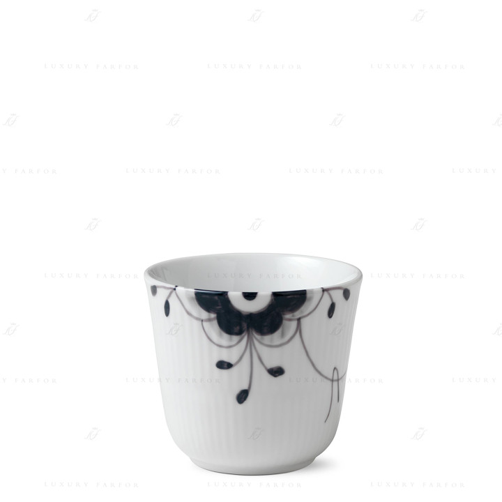 Стакан 0,26л коллекции Black Fluted Mega бренда Royal Copenhagen