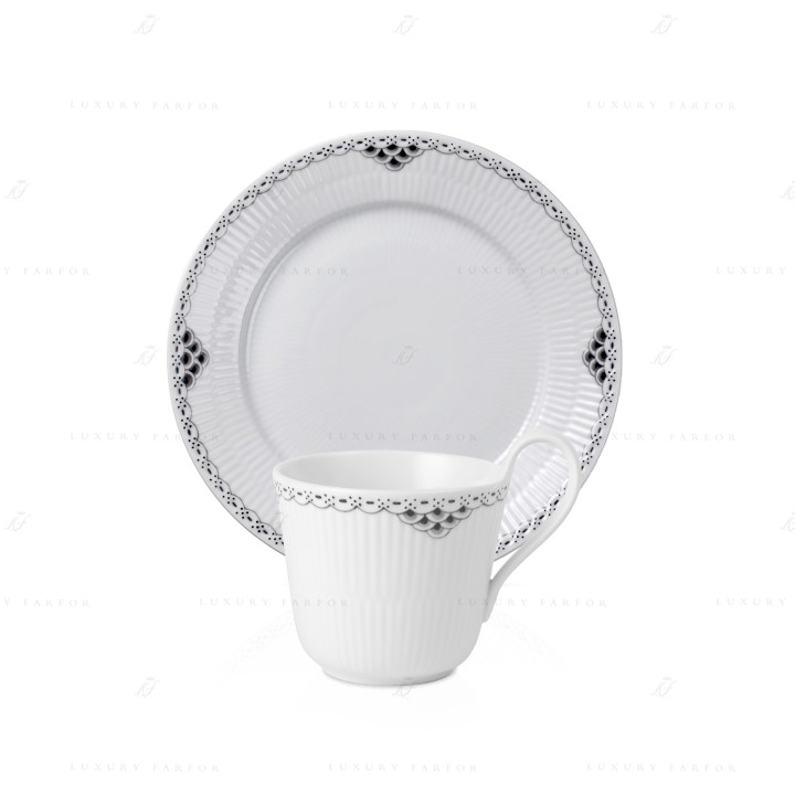 Коллекция Black Lace бренда Royal Copenhagen