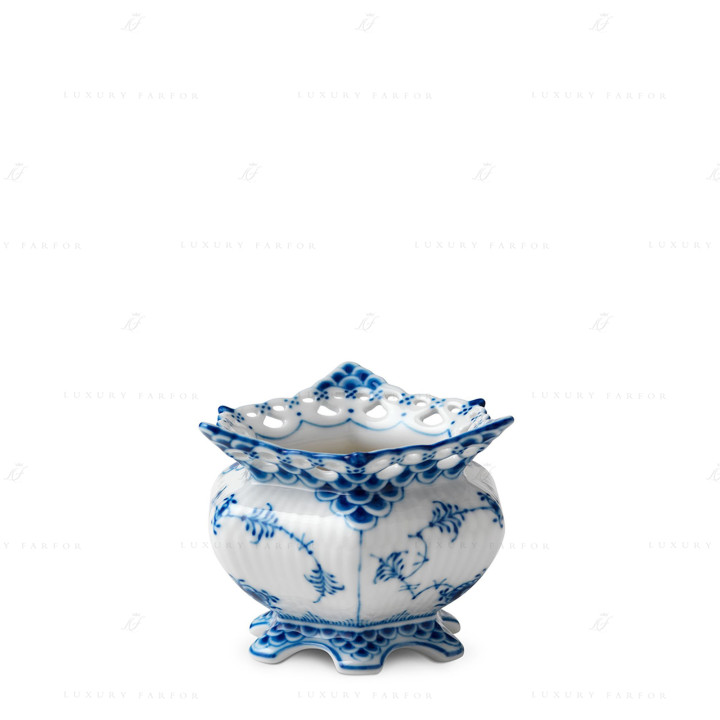 Сахарница 0,14л коллекции Blue Fluted Full Lace бренда Royal Copenhagen