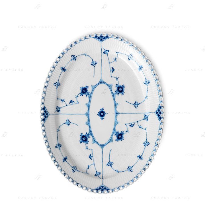 Блюдо овальное 36см коллекции Blue Fluted Full Lace бренда Royal Copenhagen