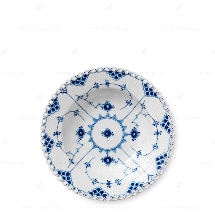 Тарелка глубокая 23см коллекции Blue Fluted Full Lace бренда Royal Copenhagen