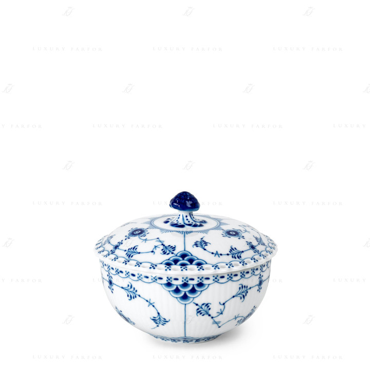 Шкатулка 12см коллекции Blue Fluted Full Lace бренда Royal Copenhagen