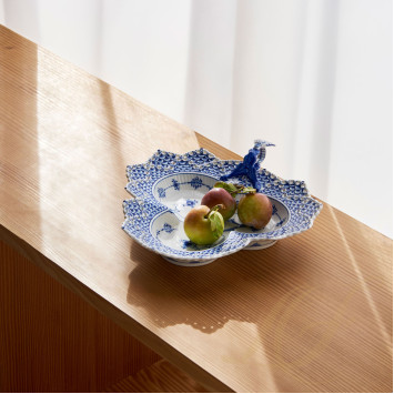 Чаша 25см коллекции Blue Fluted Full Lace бренда Royal Copenhagen