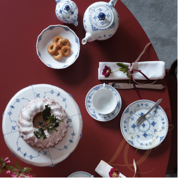 Сахарница 0,2л коллекции Blue Fluted Half Lace бренда Royal Copenhagen