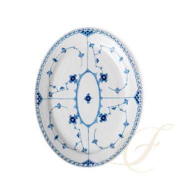 Блюдо овальное 36,5см коллекции Blue Fluted Half Lace бренда Royal Copenhagen