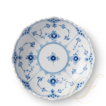 Чаша на ножке 0,42л коллекции Blue Fluted Half Lace бренда Royal Copenhagen