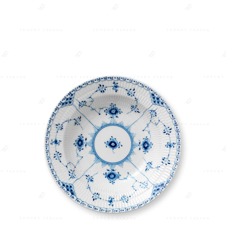 Тарелка глубокая 21см коллекции Blue Fluted Half Lace бренда Royal Copenhagen