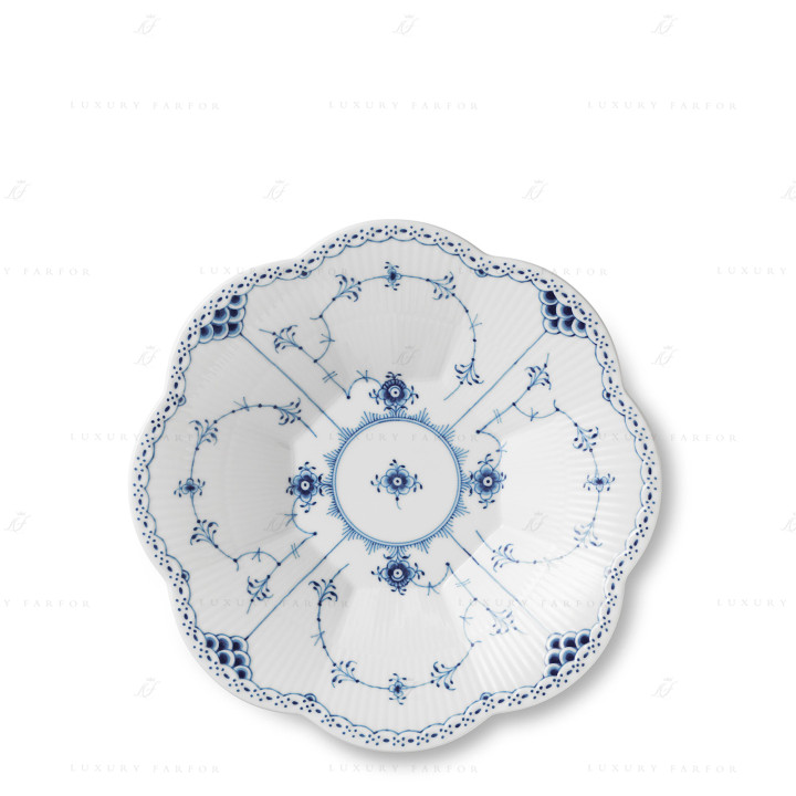Чаша 25,5см коллекции Blue Fluted Half Lace бренда Royal Copenhagen