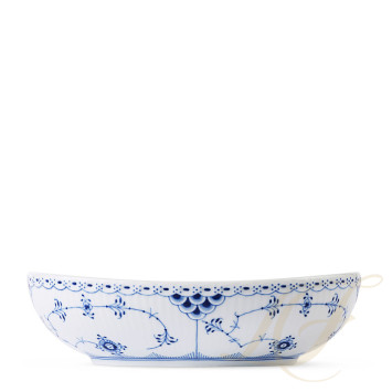Чаша овальная 0,75л коллекции Blue Fluted Half Lace бренда Royal Copenhagen