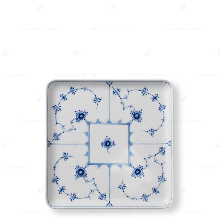 Тарелка квадратная 20см коллекции Blue Fluted Plain бренда Royal Copenhagen