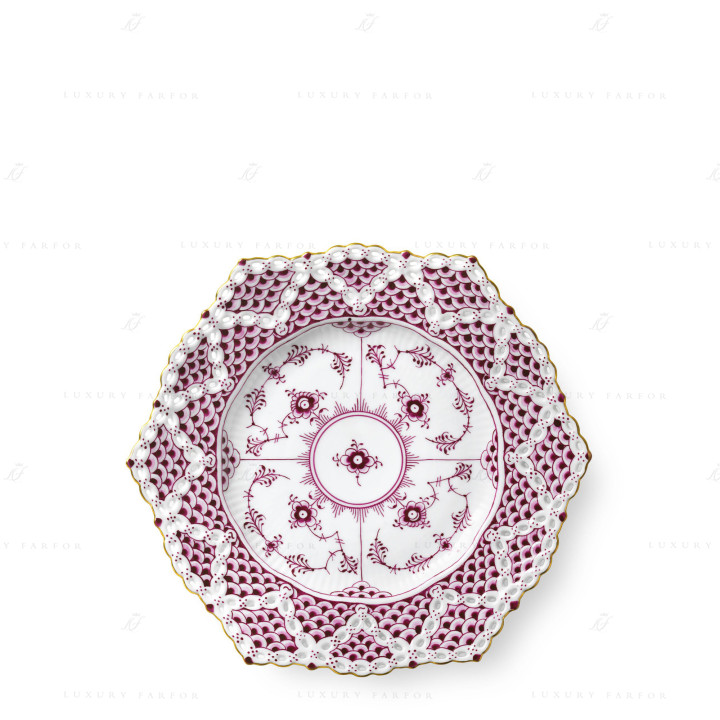 Тарелка закусочная 21см коллекции Purpur Fluted Full Lace (Лимитированная серия) бренда Royal Copenhagen