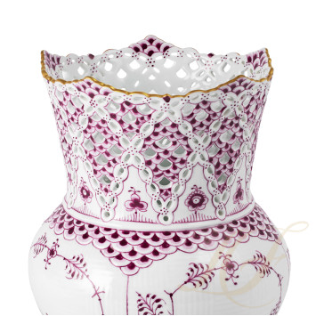 Ваза 22см коллекции Purpur Fluted Full Lace (Лимитированная серия) бренда Royal Copenhagen