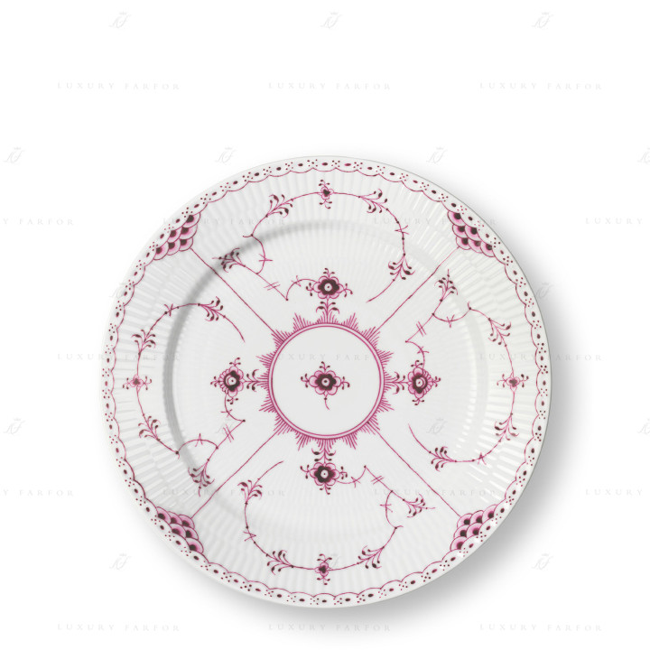 Тарелка главная 27см коллекции Purpur Fluted Half Lace бренда Royal Copenhagen