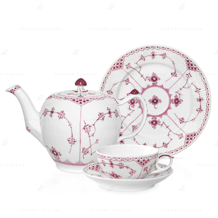 Коллекция Purpur Fluted Half Lace бренда Royal Copenhagen