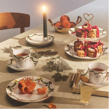 Этажерка 25см коллекции Star Fluted Christmas бренда Royal Copenhagen