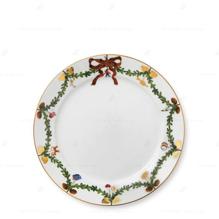 Тарелка главная 27см коллекции Star Fluted Christmas бренда Royal Copenhagen